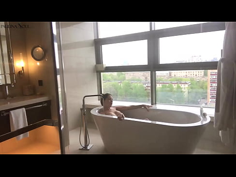 ❤️ En fantastisk babe som lidenskapelig rykker av seg fitta på badet ❤️❌ Jævla ved no.raceporn.ru ️❤